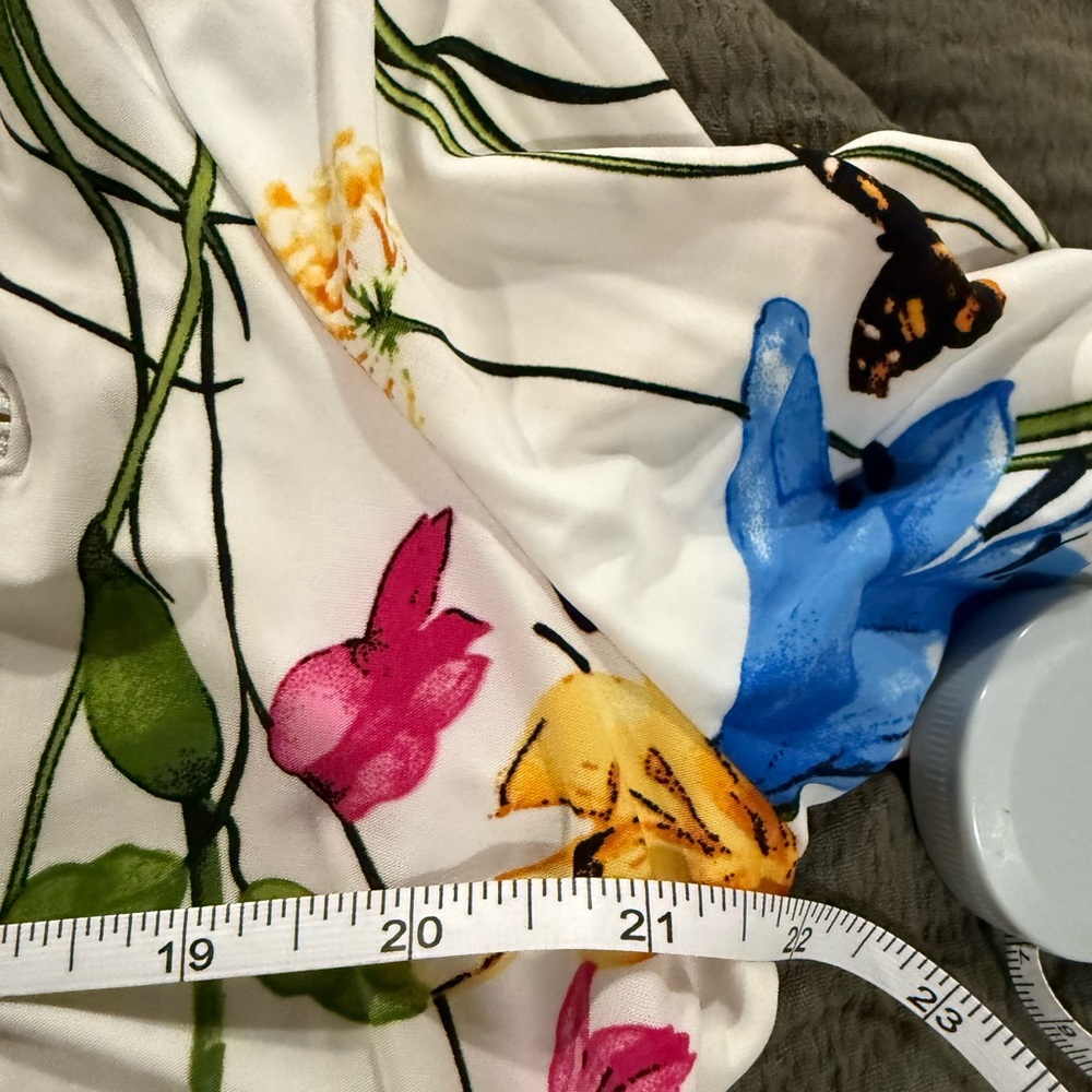 INC Floral V-Neck Button Front Blouse - White with Blue & Yellow Floral sz Large - Picture 8 of 9